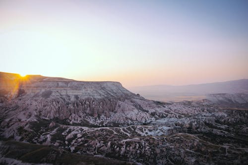 Altın Saatte Dağın Havadan Fotoğrafçılığı