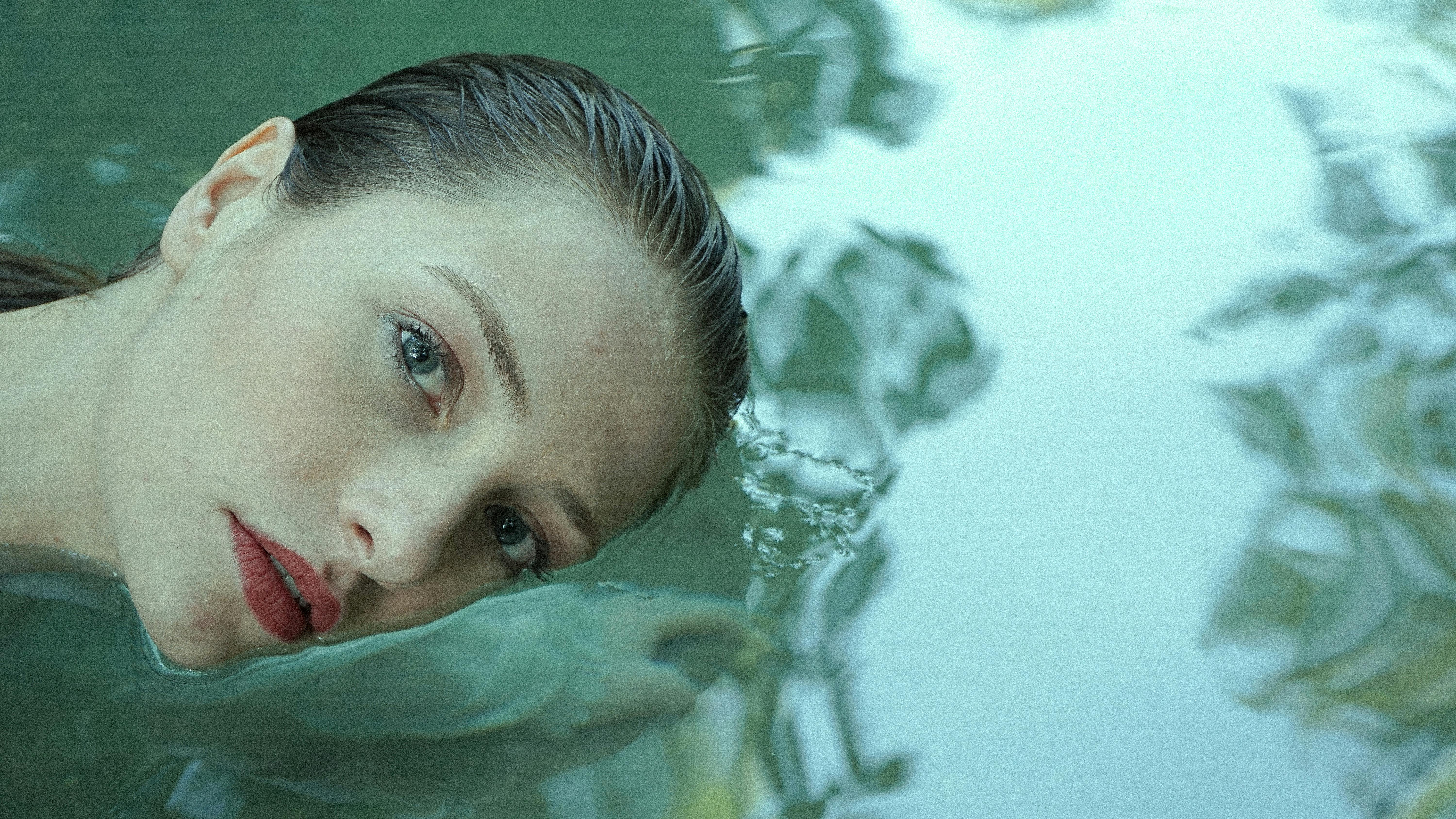 Scarlett Johansson Talks About How ‘Harsh’ the Early 2000s was for Women in the Entertainment Industry — Photo by Kutay Ertür