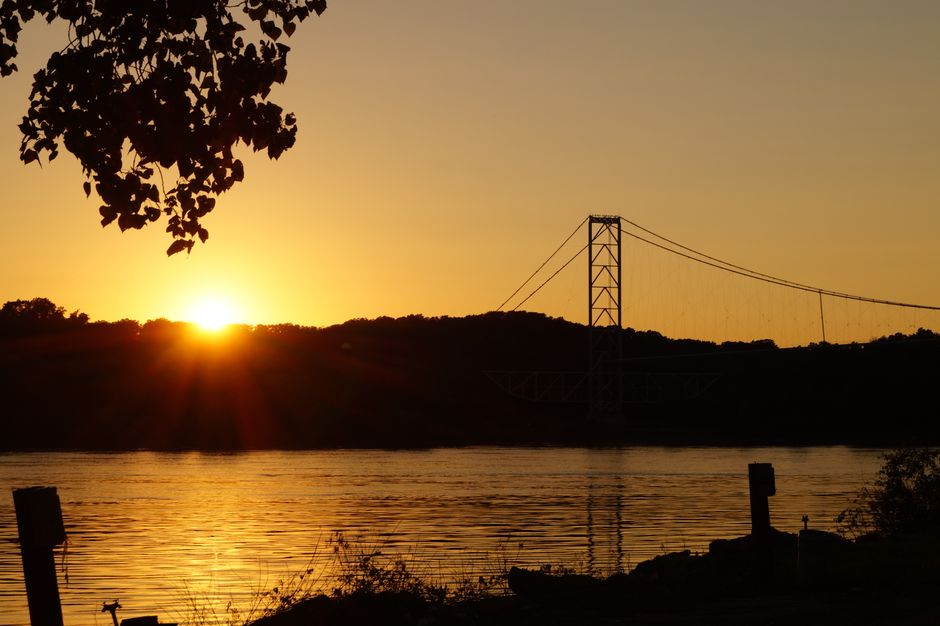 Croisière fluviale coucher de soleil - Fleuve Saint-Louis