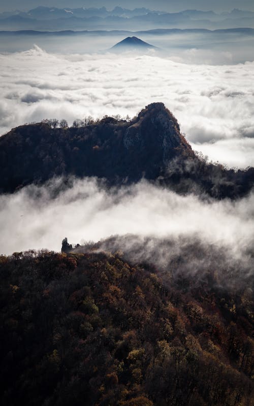 คลังภาพถ่ายฟรี ของ ด้านบน, ภูเขา, เมฆ