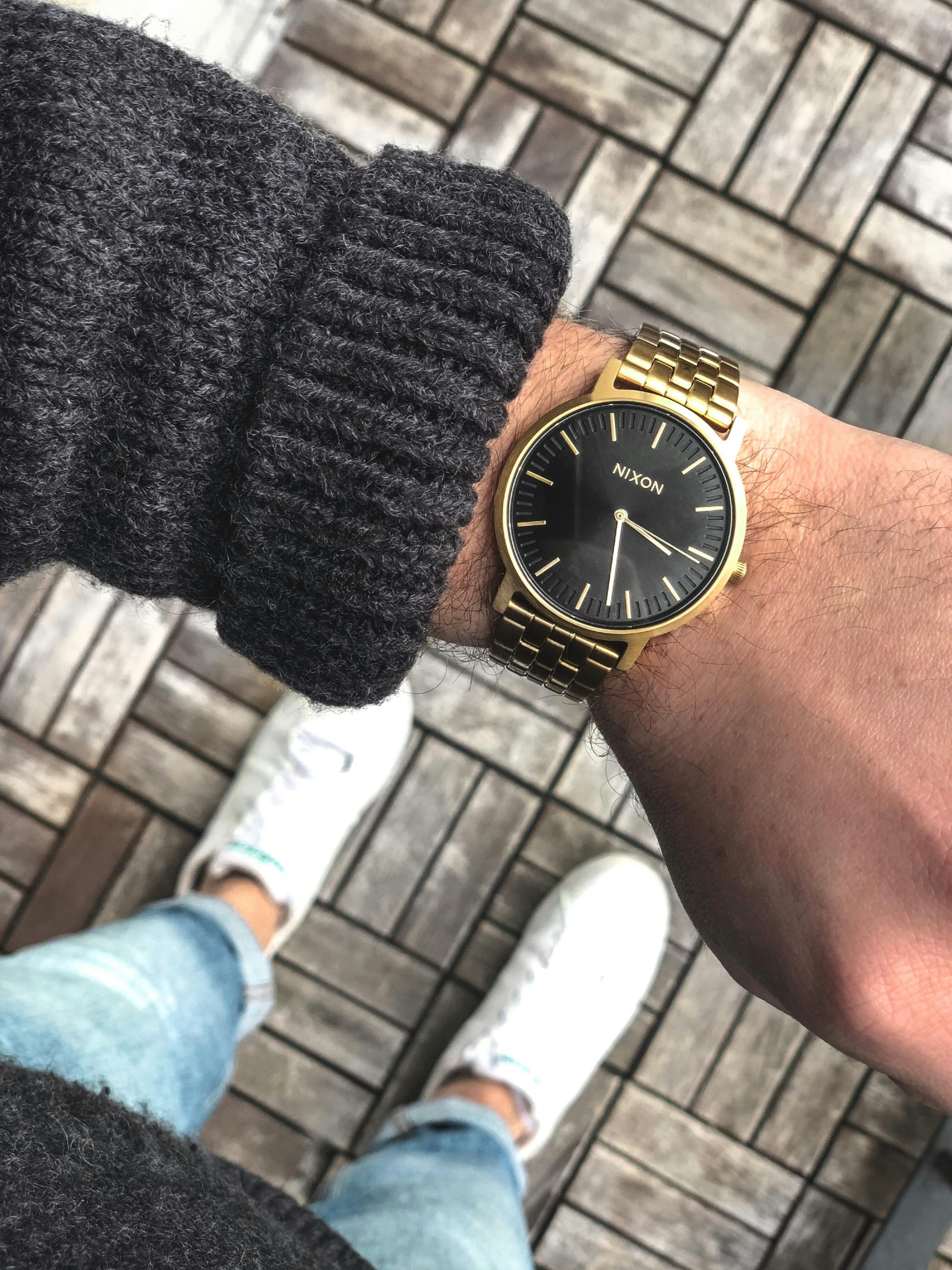 Gold Wristwatch · Free Stock Photo