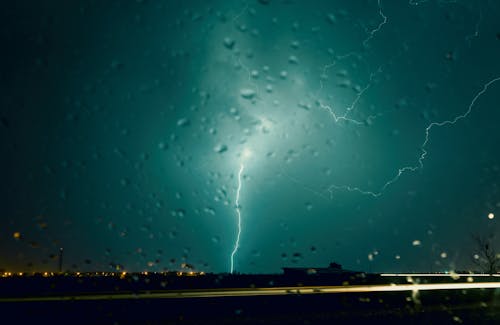 Ingyenes stockfotó éjszaka, rossz idő, viharos témában