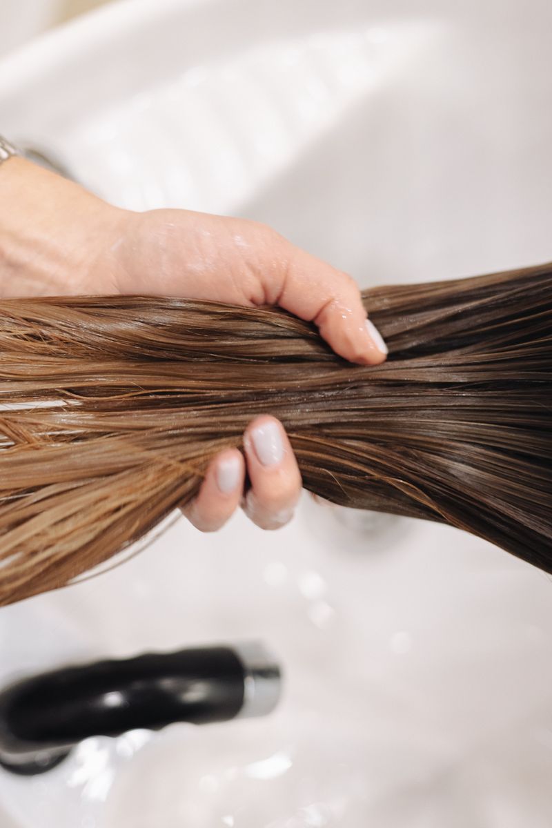 Tinte y Mechas de Autor - Tratamiento capilar en Casa Suntuosa Montería