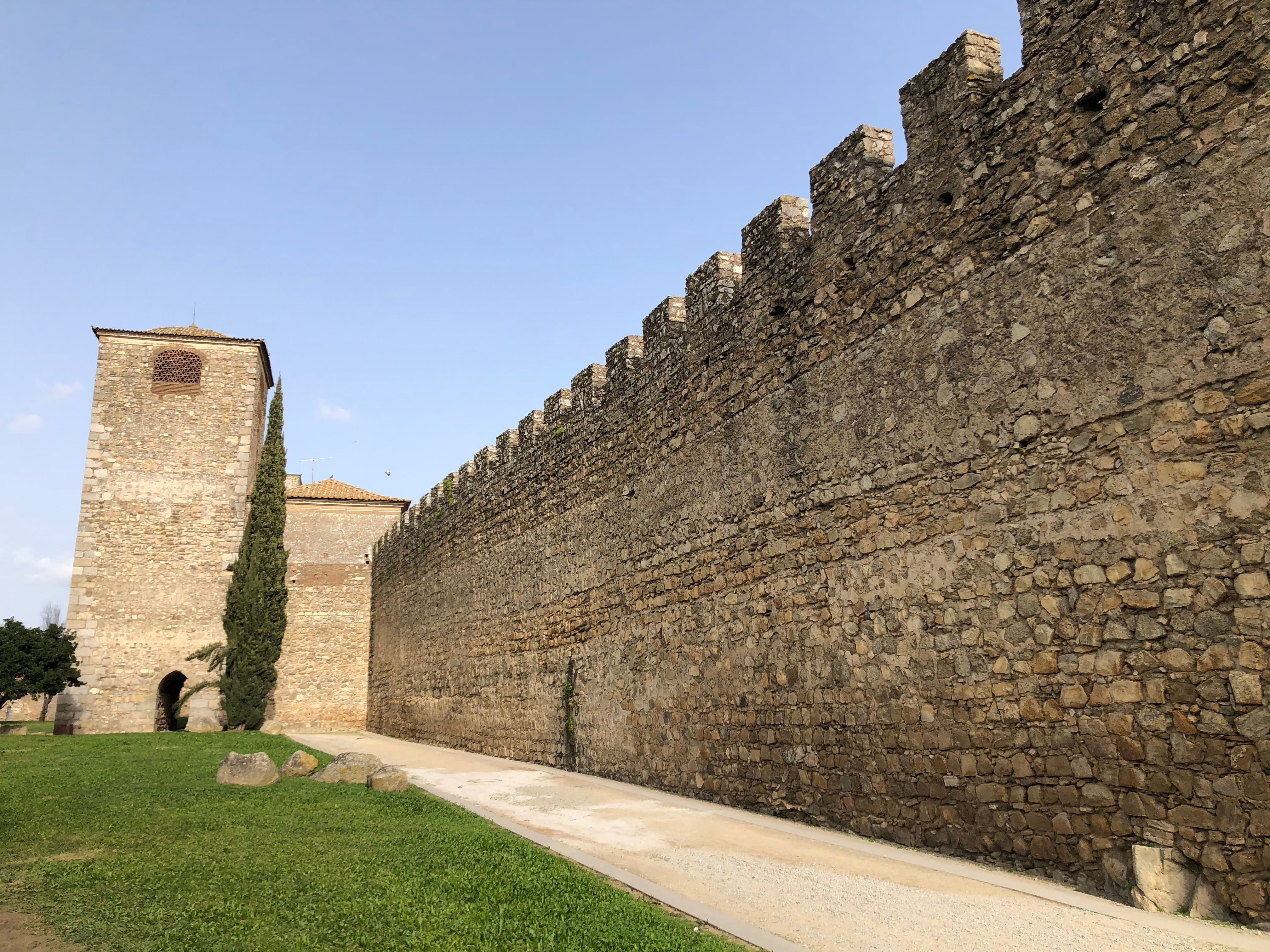 Évora