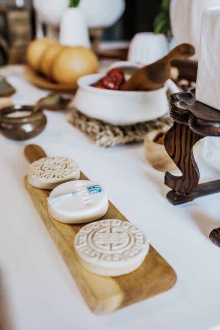 mooncake and songpyeon
