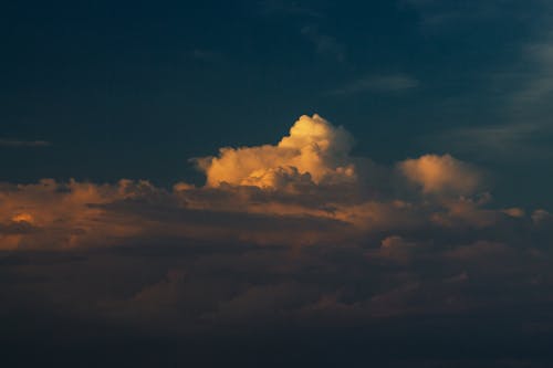 Gratis lagerfoto af aften, atmosfære, dramatisk himmel