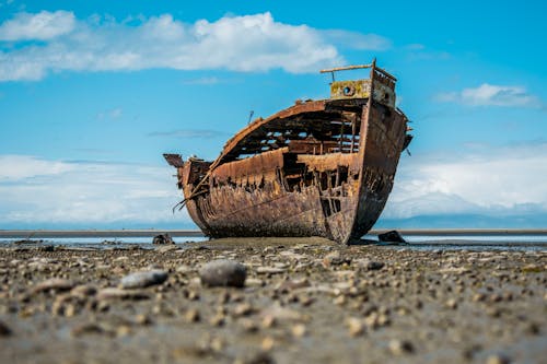 Free Wrecked Ship Stock Photo