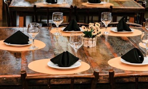 Free Table Setting Stock Photo