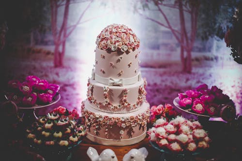 Free 3-layer Cake With Flowers Stock Photo