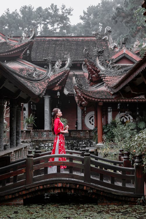 Woman Standing in Traditional Clothing in Dia Tang Phi Lai Pagoda 