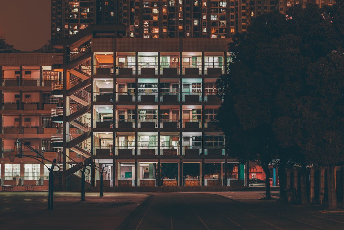 Free Photo of Building During Evening Stock Photo