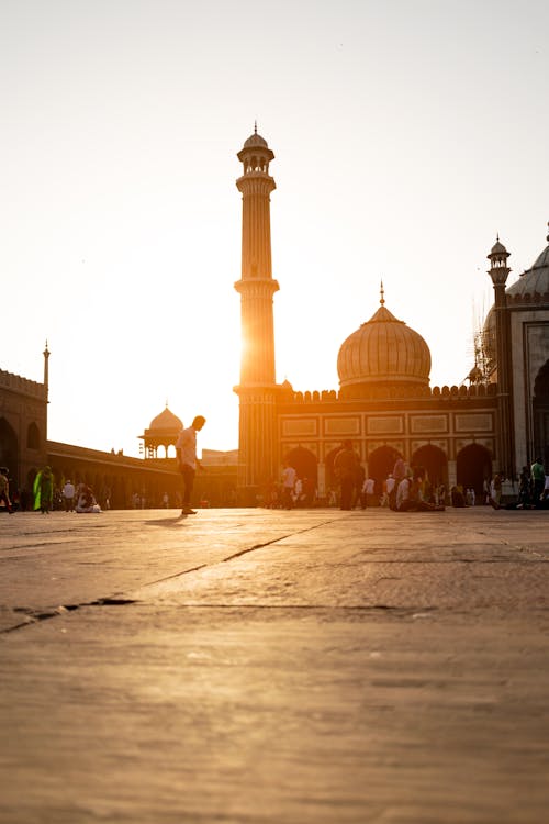 Vista Della Moschea Al Tramonto