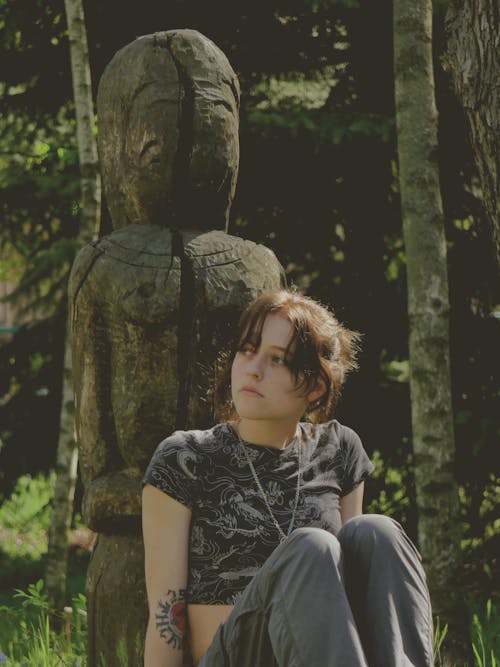 The Girl And The Totem 