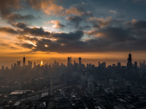 Vista Aérea Da Cidade Durante O Amanhecer