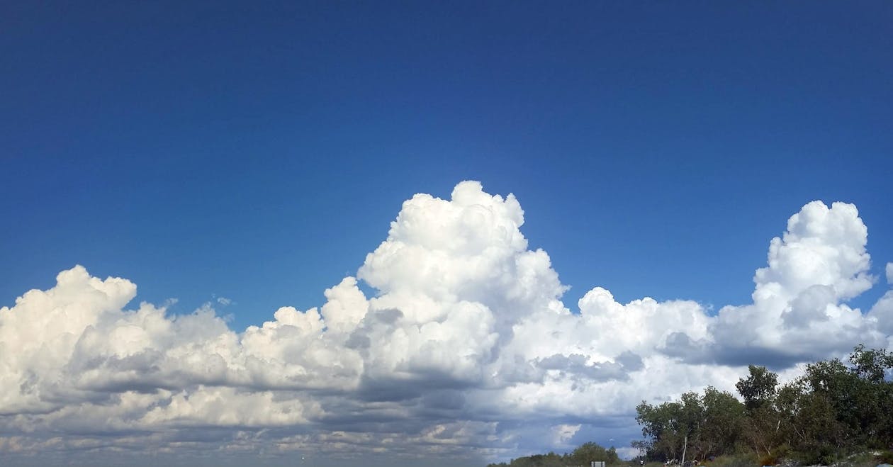 白い空 雲 雲海の無料の写真素材 白い空 雲 雲海の無料の写真素材