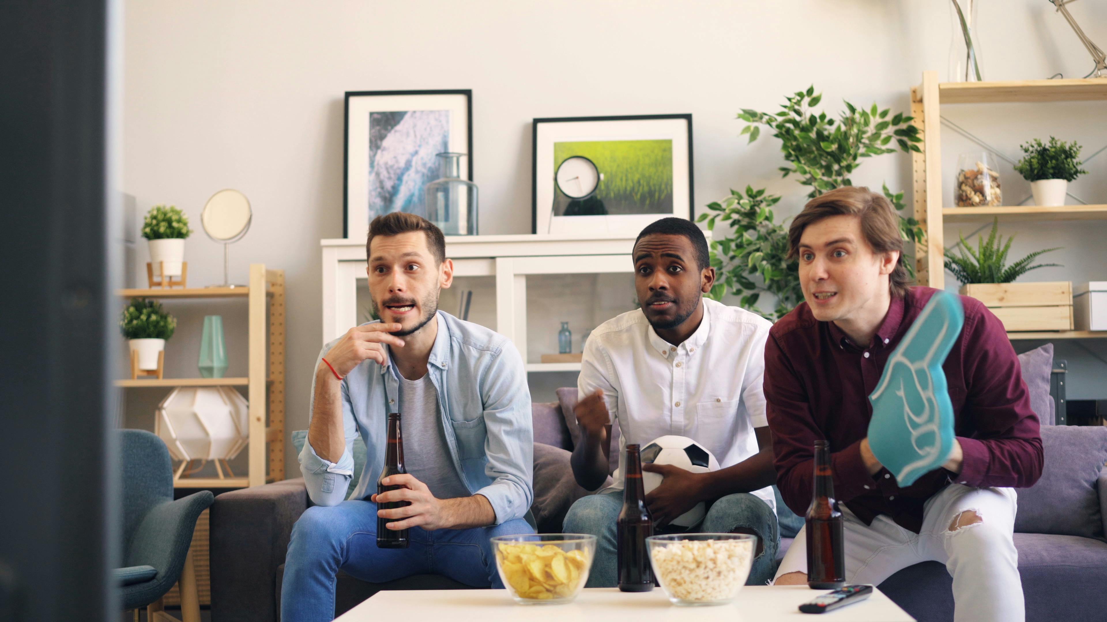 Underdog promo code CBSSPORTS2: $50 new user bonus for NBA, MLB, NHL more on Tuesday, April 28 - CBS Sports — Photo by Vitaly