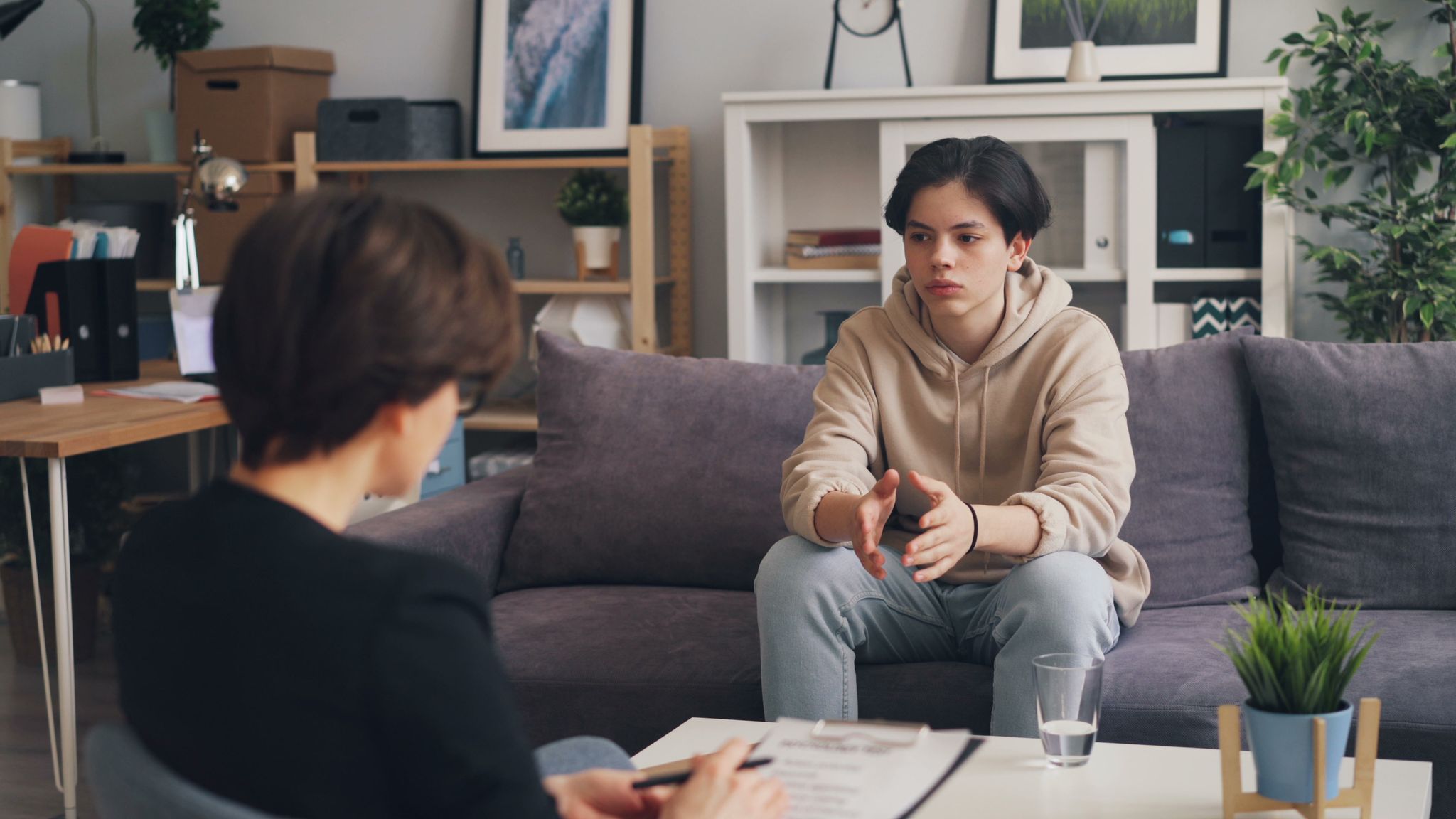 Hulpplatform Keerpunt ziet stijging hulpvragen van jongeren en ouders