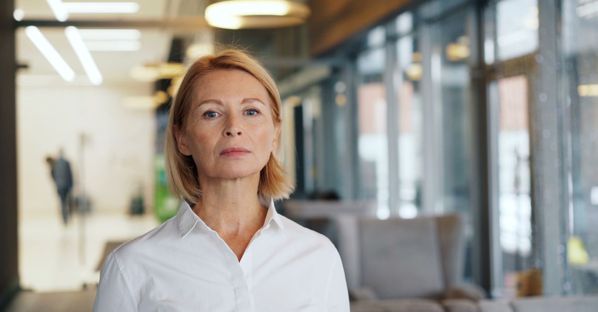 Gillibrand Pushes Congressional Hearing on Menopause Amid Midterms