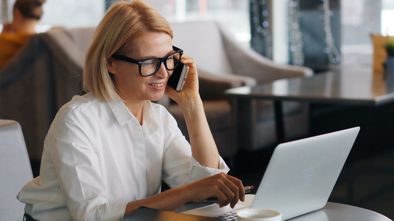 Free stock photo of break, business, businesswoman