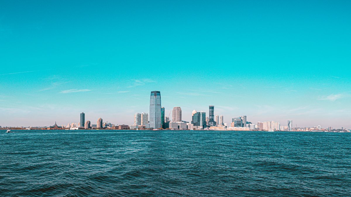 Best Grocery Giveaways in Jersey City, NJ: 2026 Local Guide