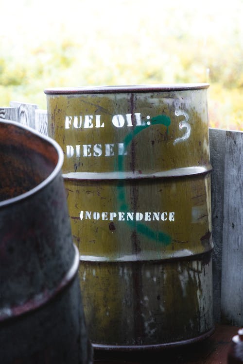 A barrel with the words oil and independence