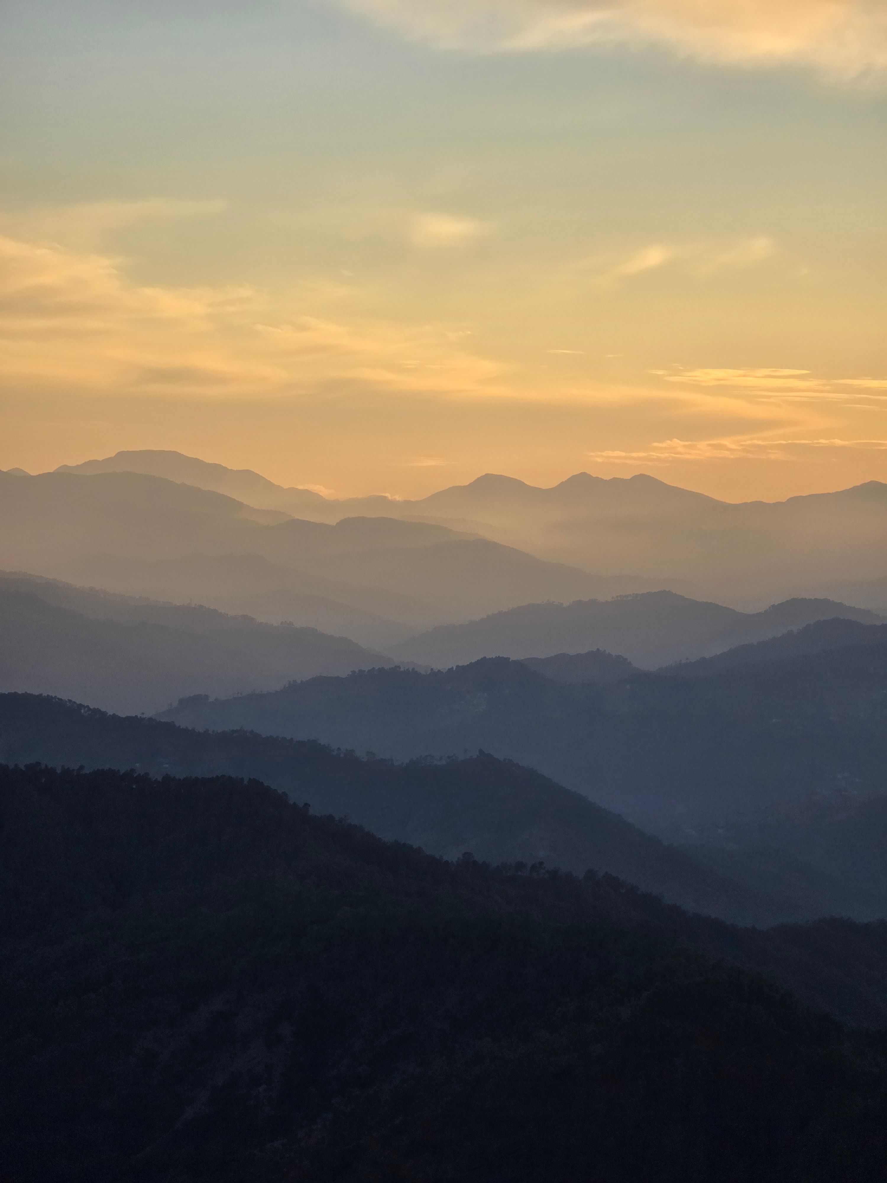 Mountain Valley During Sunset · Free Stock Photo