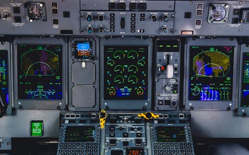 Бесплатное стоковое фото с Авиация, дисплей, кабина