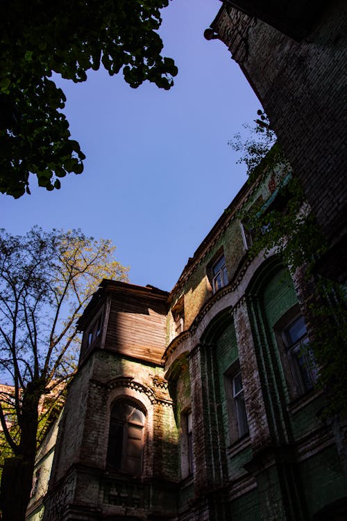 Foto d'estoc gratuïta de arquitectura classicista, barri antic, carril