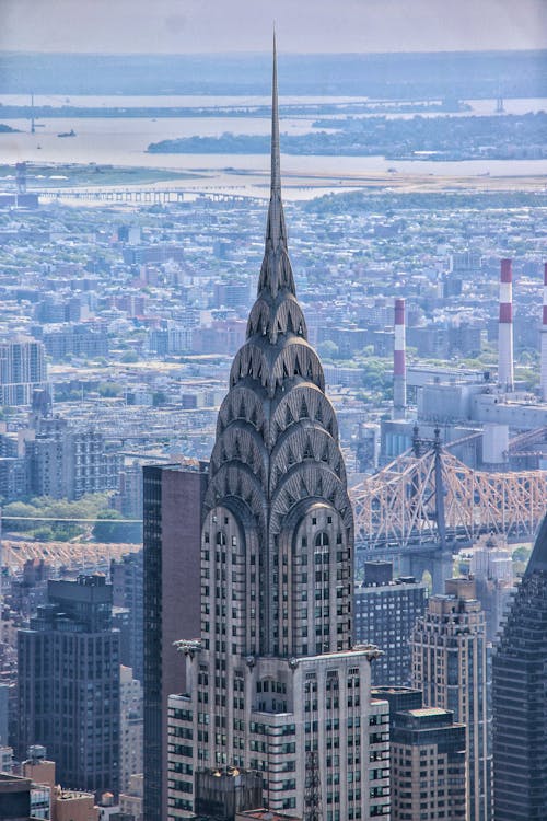 Edificio De Gran Altura