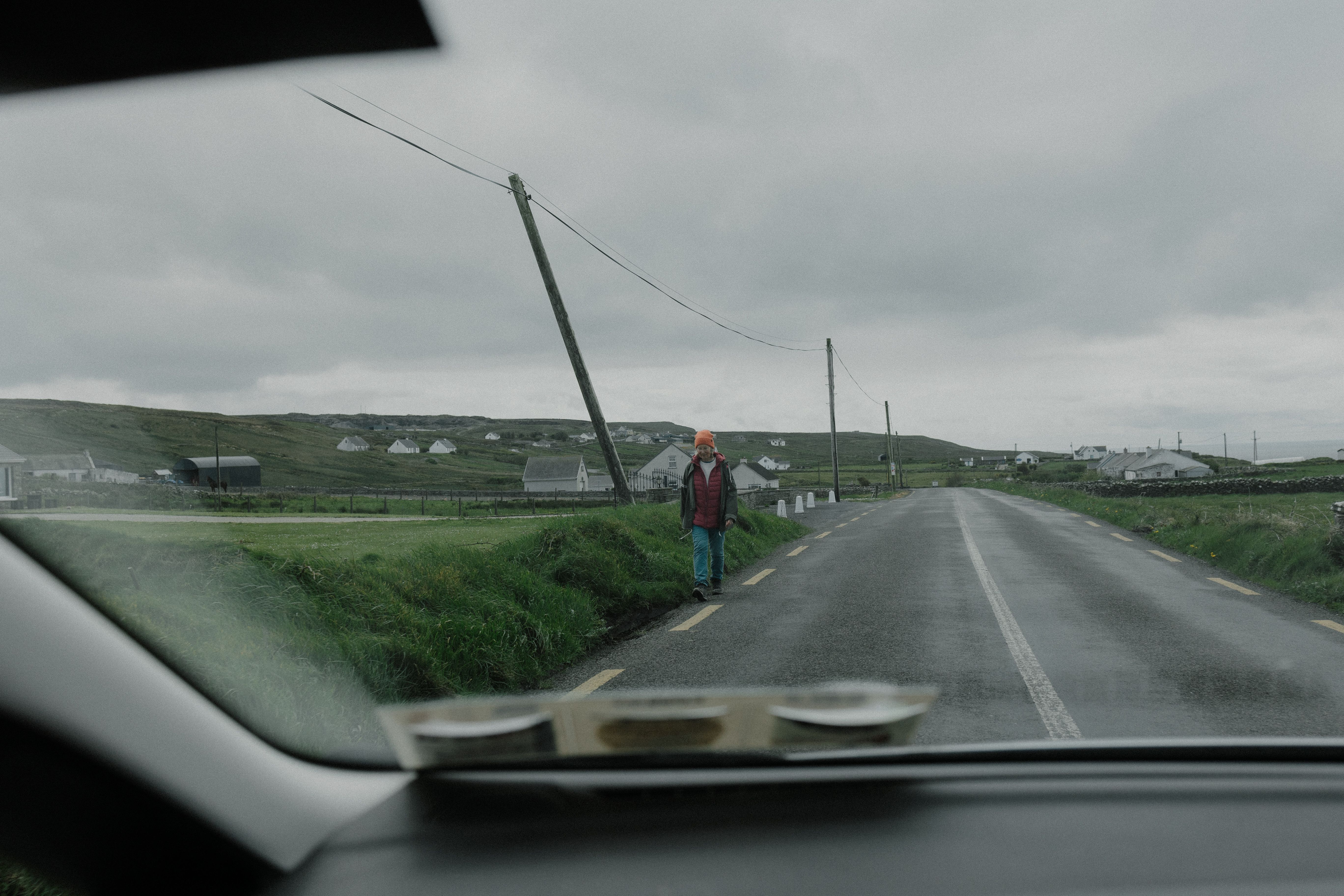Finding Secure Breakdown Cover for Lone Female Drivers in 2026