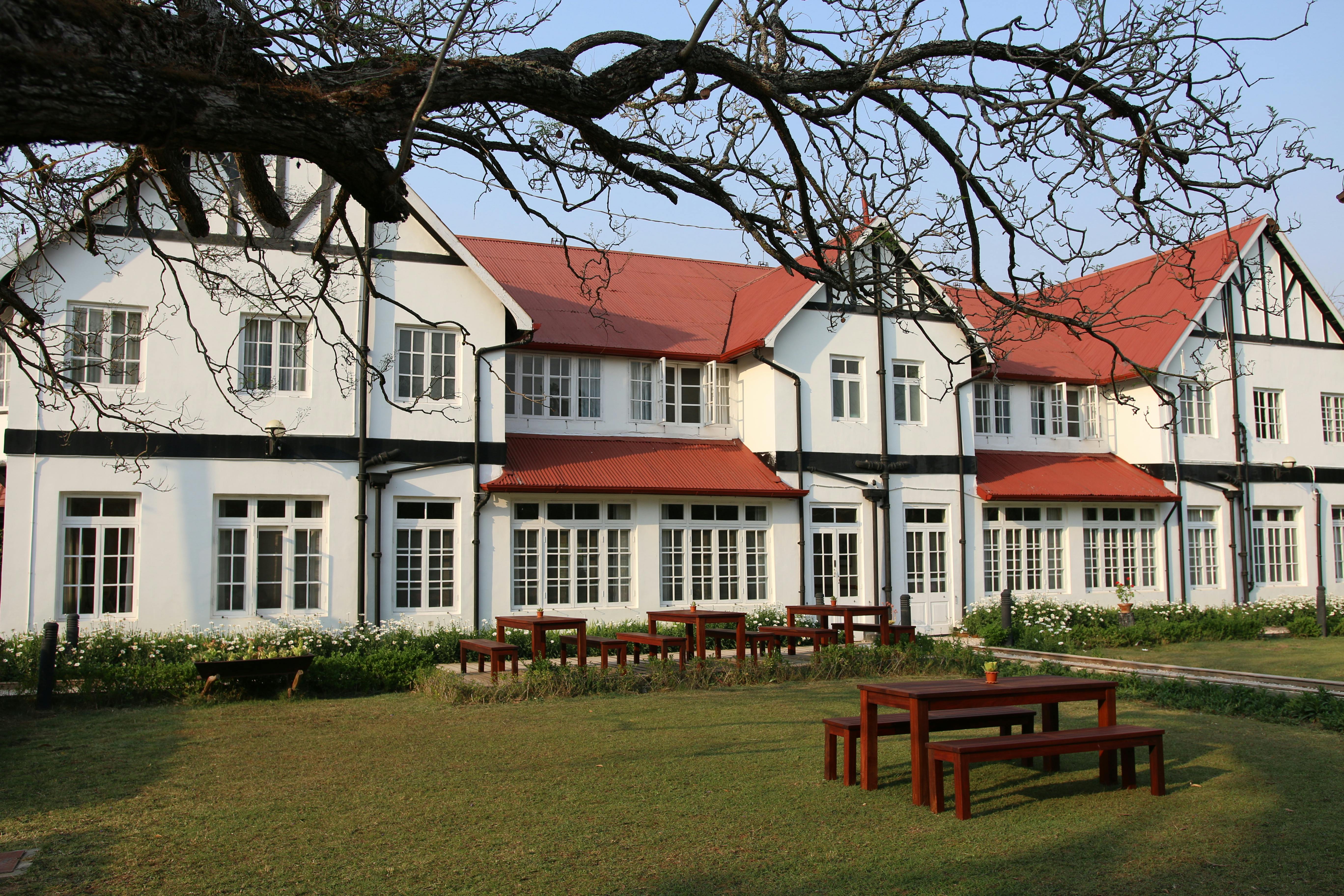 捷克共產遺跡轉型成功的秘訣是什麼？布拉格國際飯店的歷史與現代