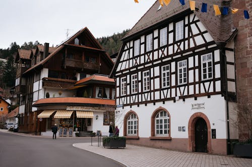 A street with a building and a flag on it