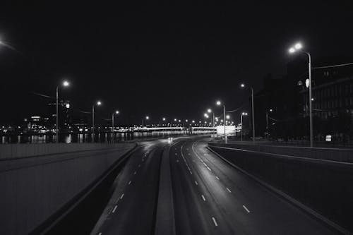 Fotobanka s bezplatnými fotkami na tému auto, most, noc