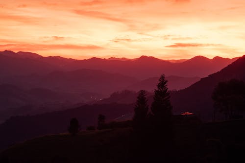 Безкоштовне стокове фото на тему «гора, з підсвіткою, Захід сонця»