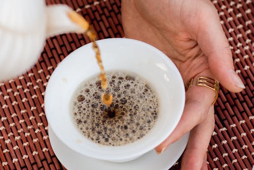 cappuccino, Çay, Çay bardakları içeren Ücretsiz stok fotoğraf