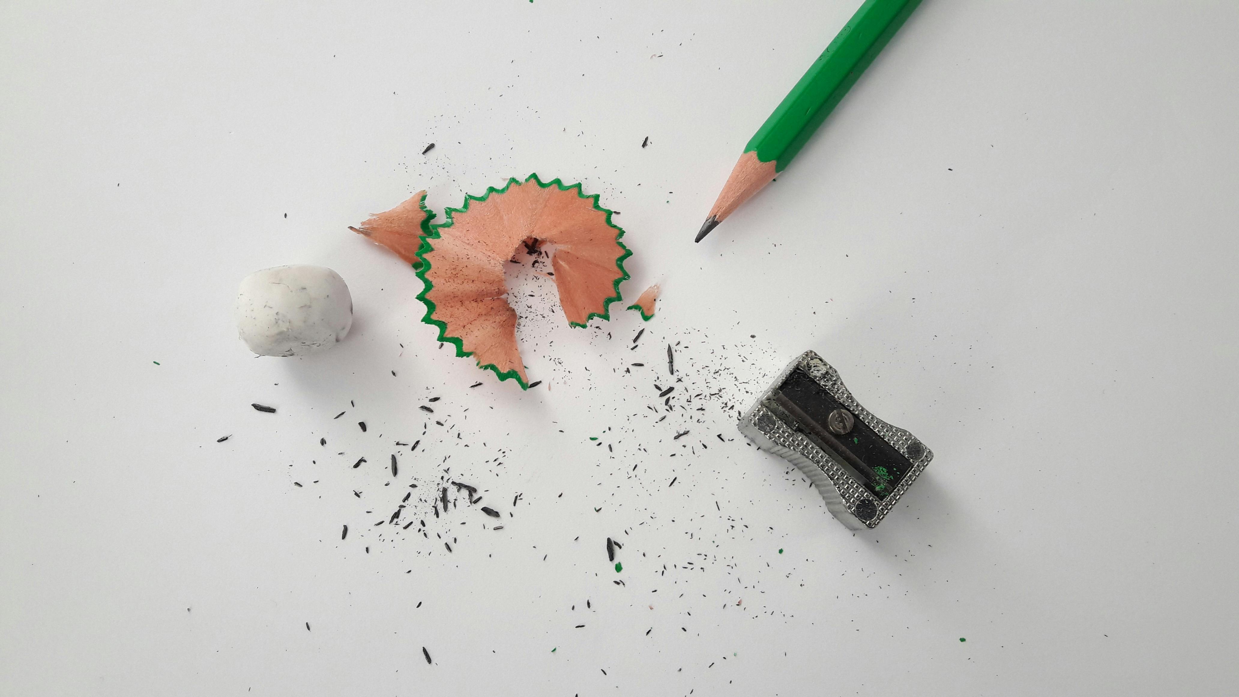 Gros Plan Sur Différents Crayons De Couleur Pour Le Dessin Banque D'Images  et Photos Libres De Droits. Image 26623523