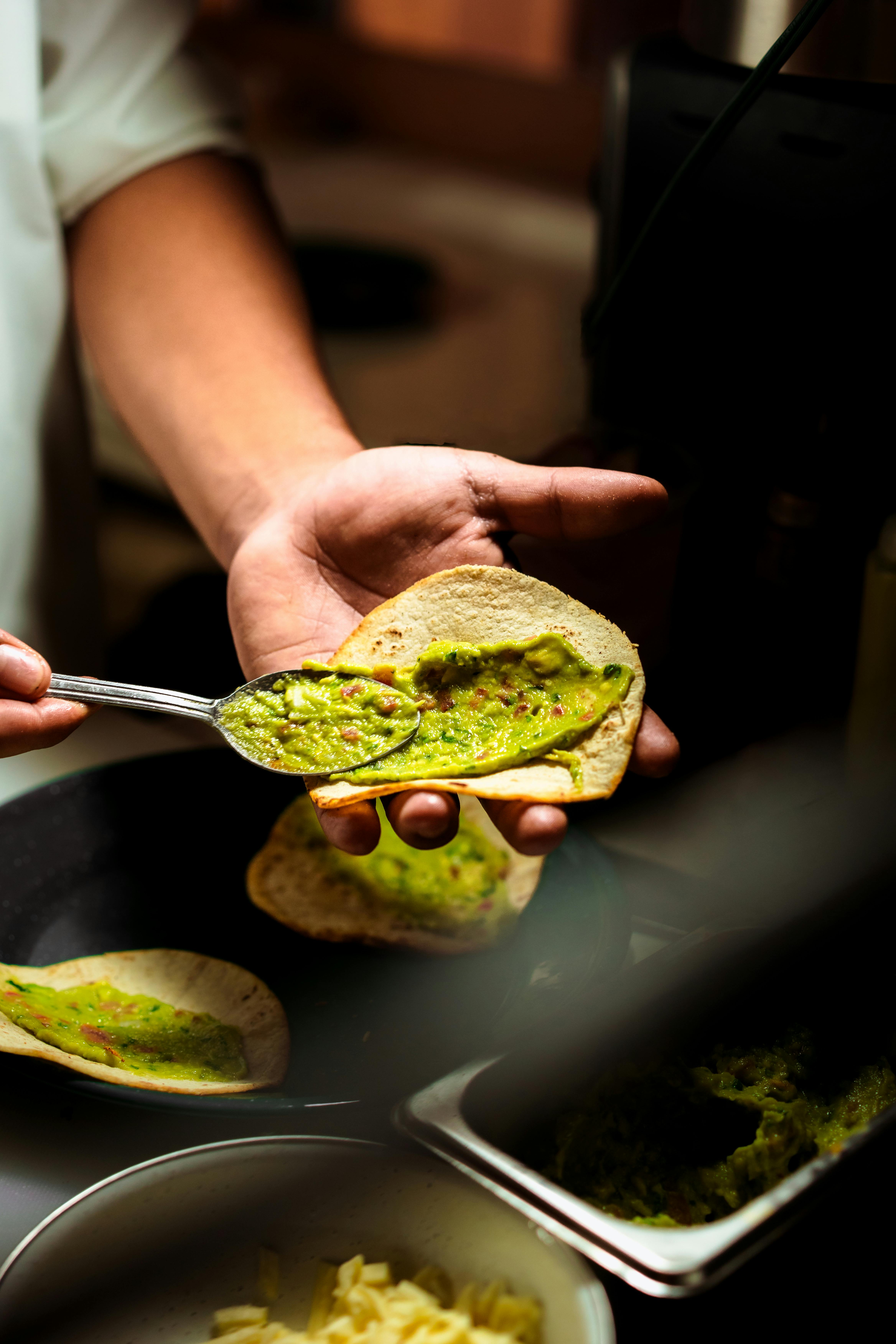 Panamá Vs Honduras: ¿Cuál País Deberías Visitar Primero? 3 Gastronomía en Panamá y Honduras: ¿Qué Delicias Culinarias No Te Puedes Perder?