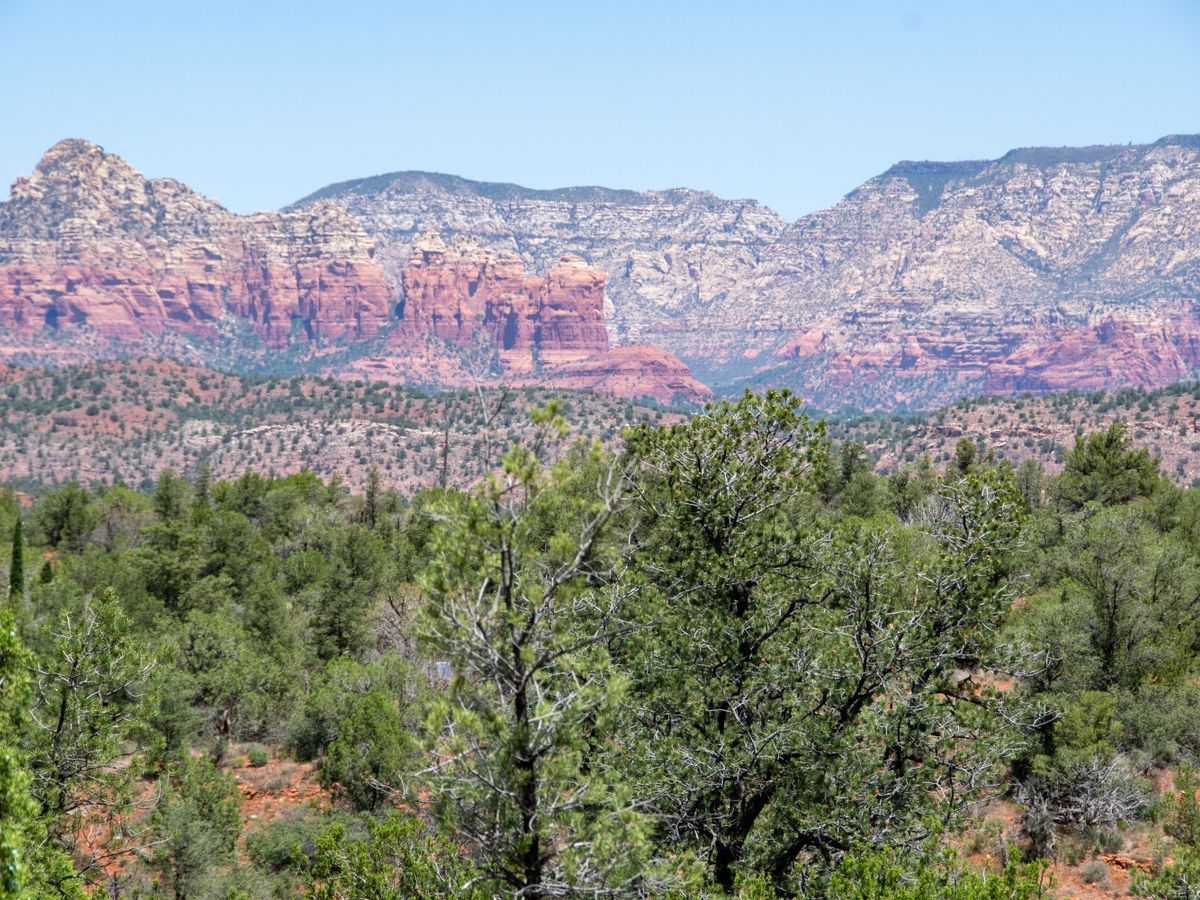 5 Day Women's Yoga, Meditation, Hiking Retreat in Sedona, Arizona 2