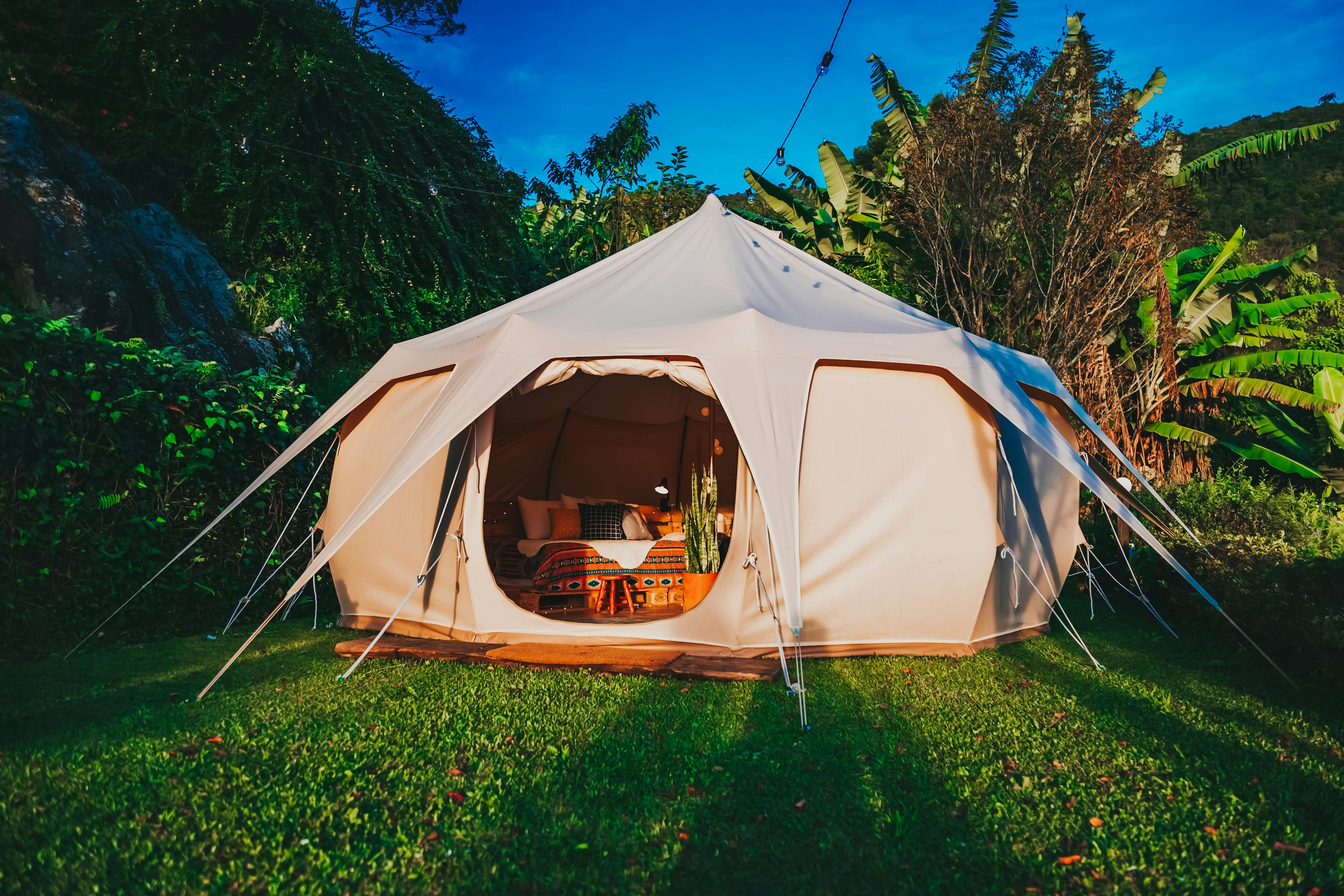 Canvas or Nylon Tent? Which Should You Buy For Your Camping Trip