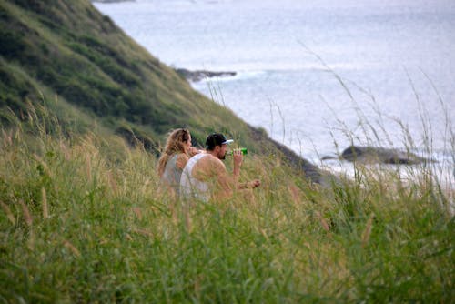 Foto profissional grátis de brisa, casal, cerveja