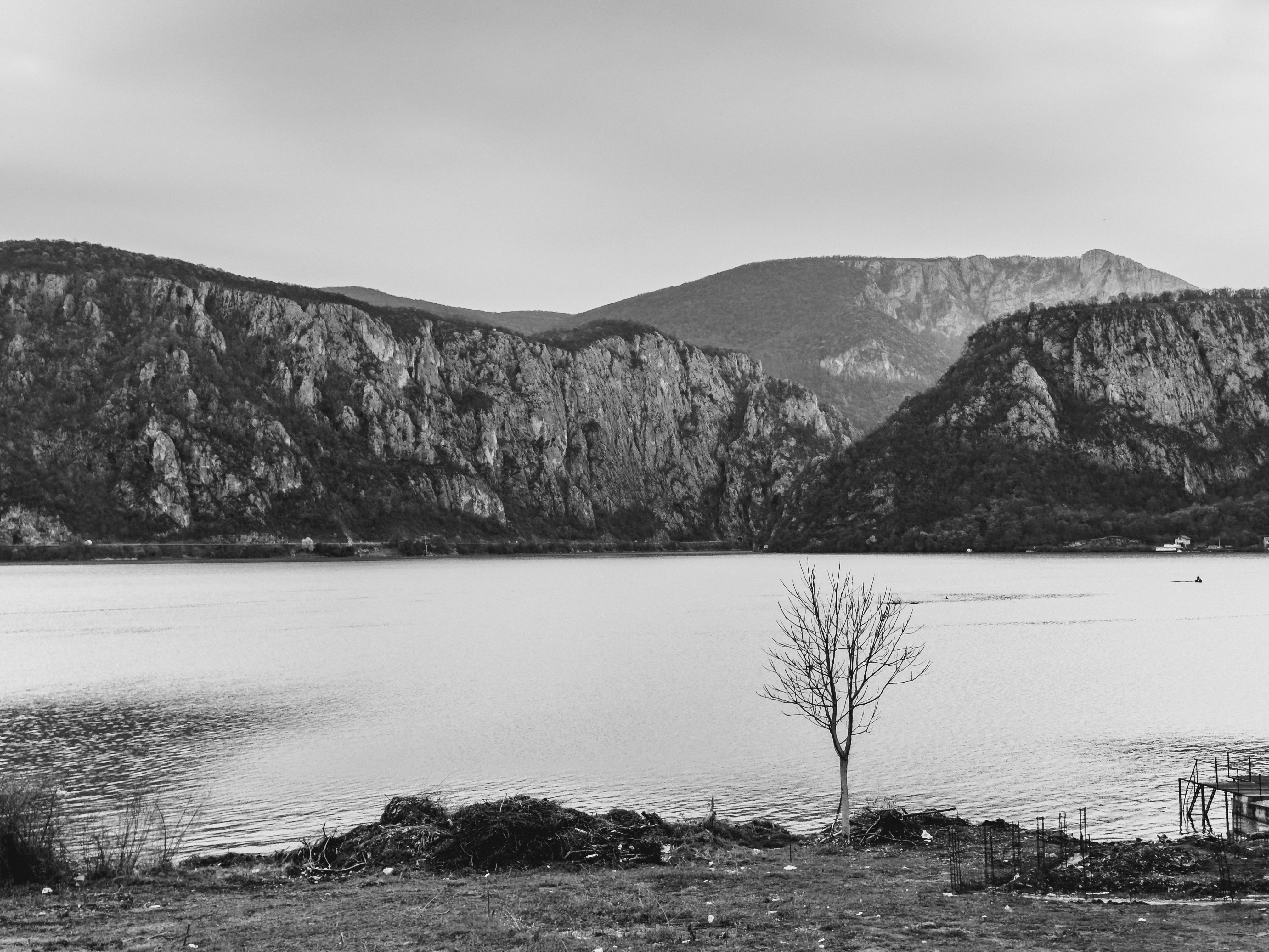 Black and White Photo of a Mountain Lake · Free Stock Photo
