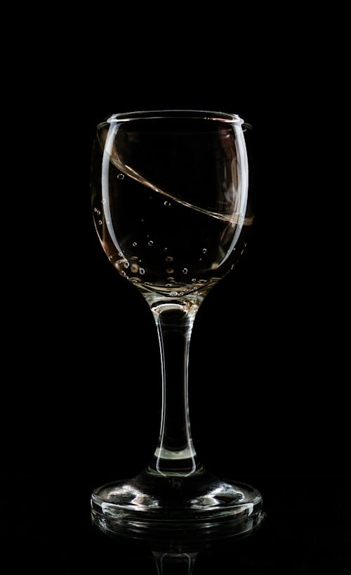 クリスタルガラス, 白ワインの無料の写真素材