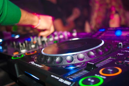 DJ mixer / controller