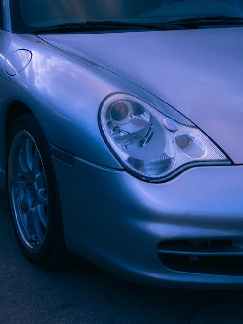 A silver porsche car