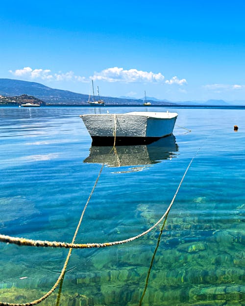 Foto stok gratis Air jernih, dasar laut, kapal