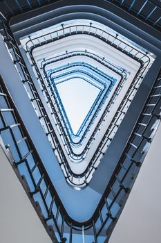 Modern & Treppe – Bezauberndes architektonisches Motiv
