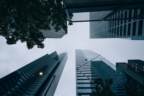 Gratis stockfoto met architectuur, bedrijf, binnenstad