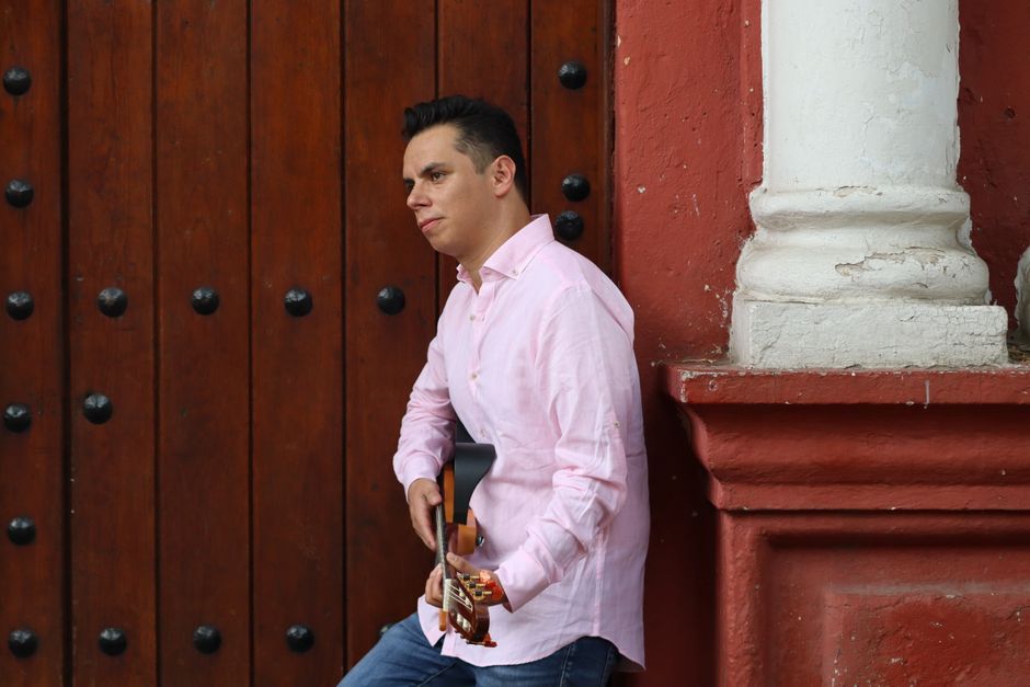 Guitarricadelafuente presenta La Nieve una setmana abans del 25