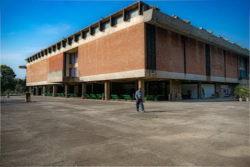 Gratis stockfoto met administratief gebouw, architectonisch, architectuur. stad