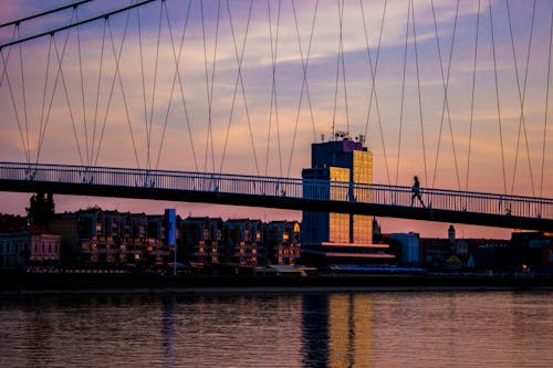 Zwarte Metalen Brug